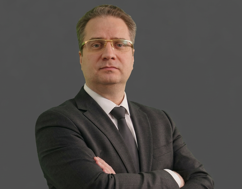 Ажгиревич Михаил Иванович - политолог, предприниматель, основатель международного журнала VIGIL